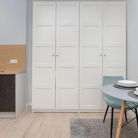 Cosy Near The Old Town In By Renters شقة
